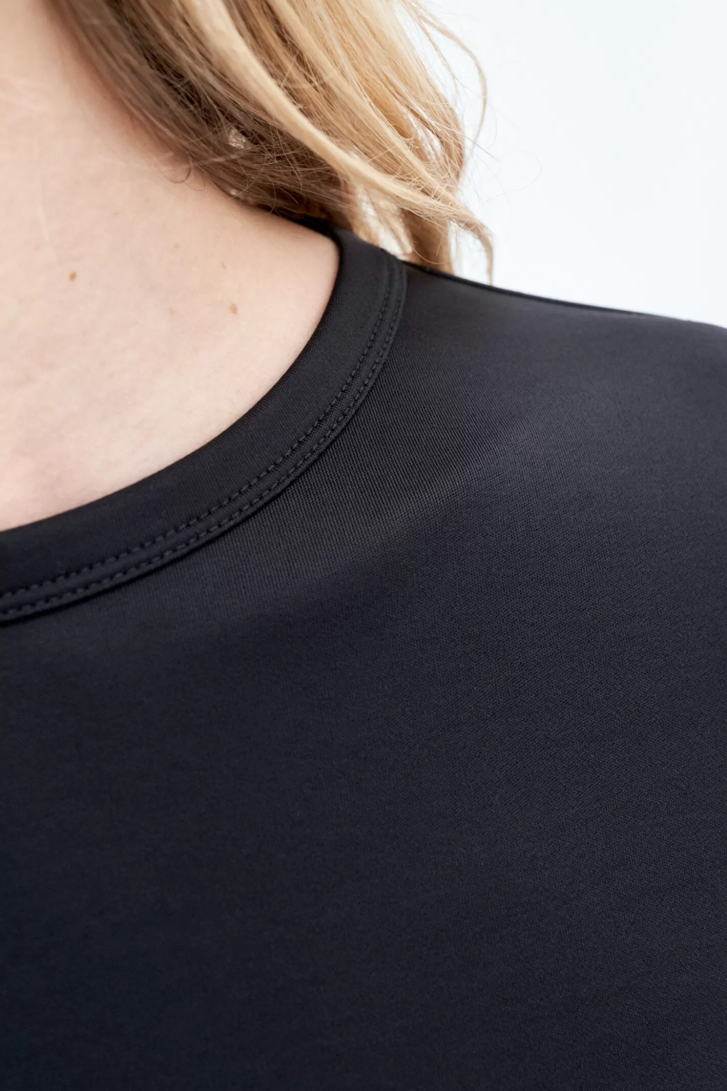 Filippa K Shiny Longsleeve Top-Woman Tops