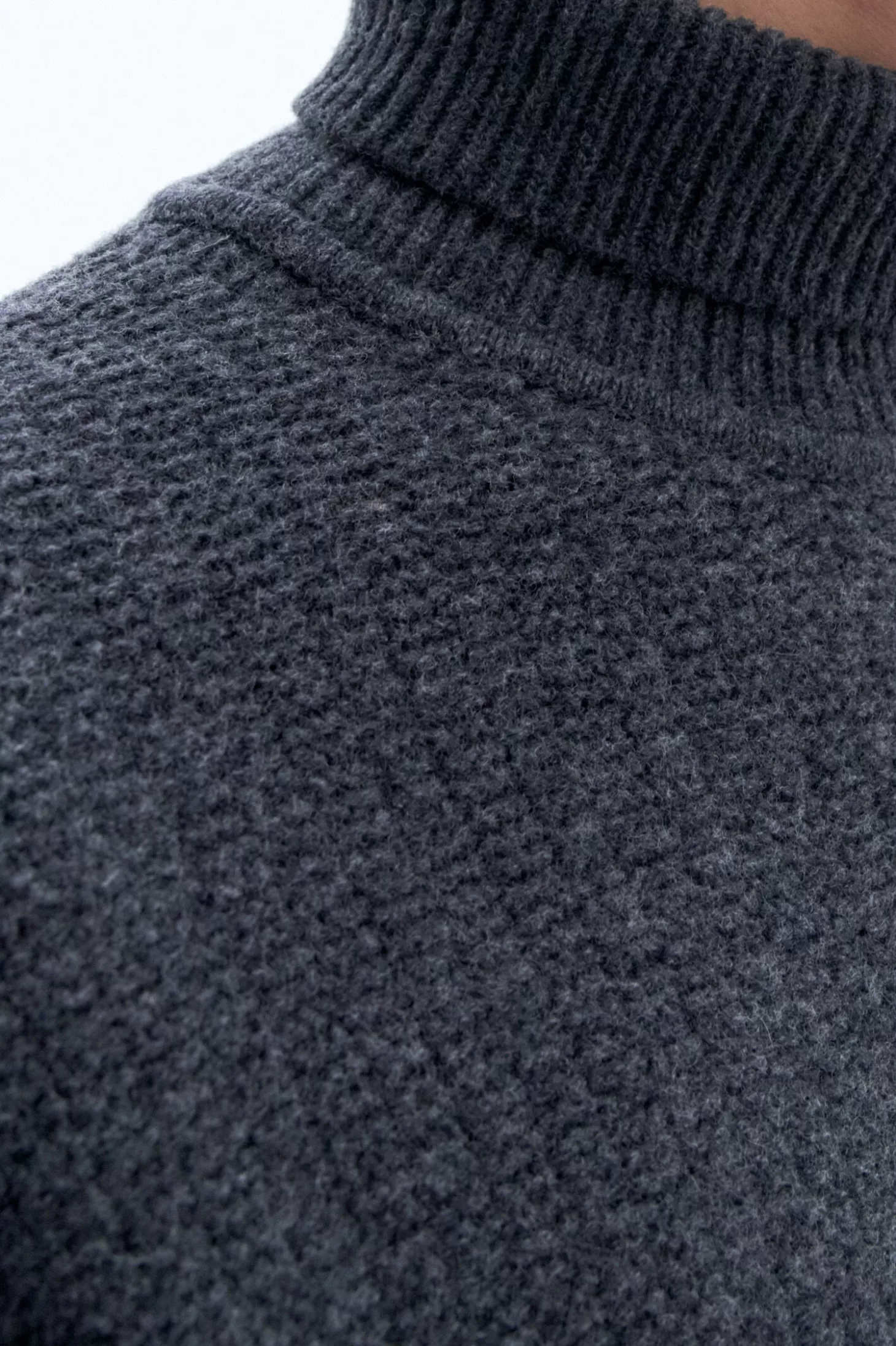 Filippa K Structure Turtleneck-Man Knitwear